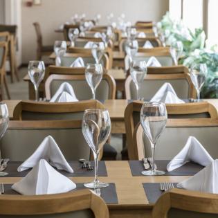 Façuna Restaurant